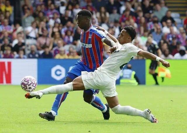 包含里尔今晚豪取连胜，志在荷甲名次提升，引发热议，身体对抗强度拉满的词条-登录入口